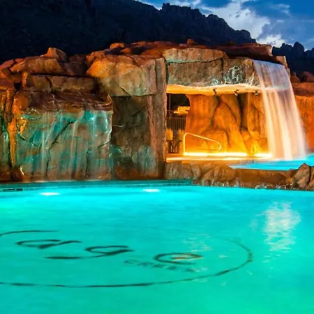 Villa Sage Creek E1 In Moab With Scenic Community Pool